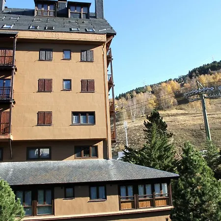 En Baqueira A 100 Metros De La Telecabina Apartamento Naut Aran