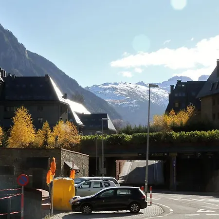 Apartamento En Baqueira A 100 Metros De La Telecabina Naut Aran